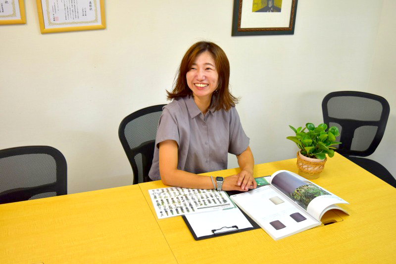 STAFF仕事中の様子